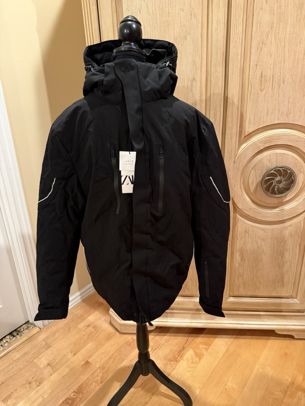 Zara Men’s Black Water Repellent Insulated Ski Jacket Size Large Nwt $149